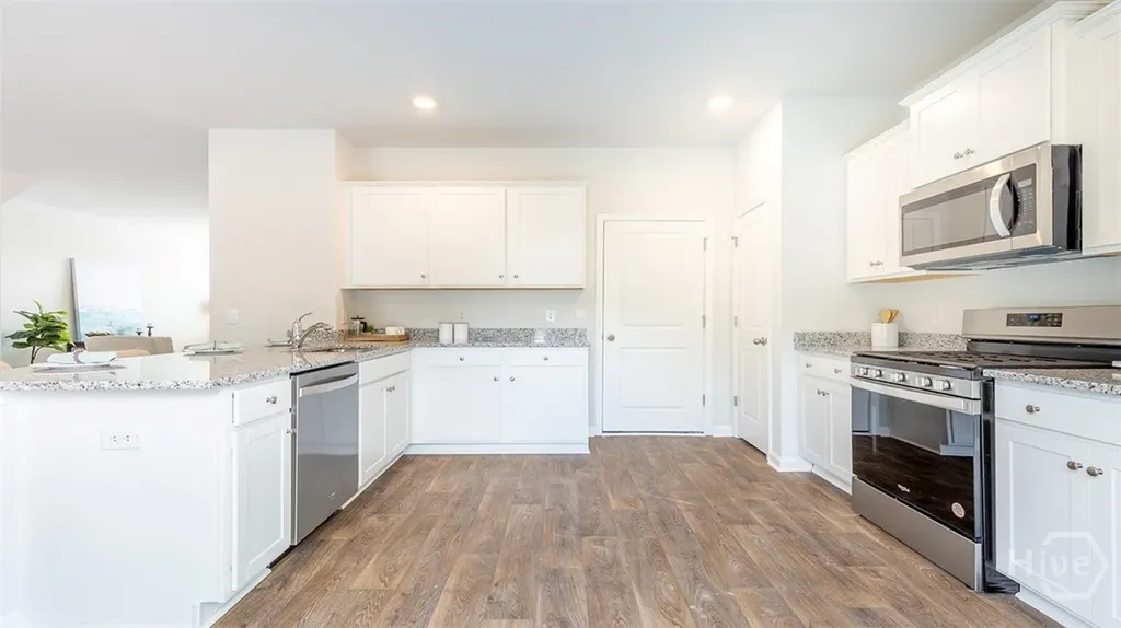 211 Lakeside Drive Port Wentworth GA 31407