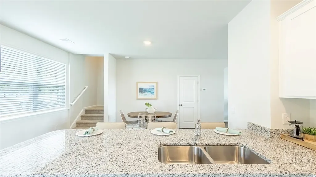 211 Lakeside Drive Port Wentworth GA 31407