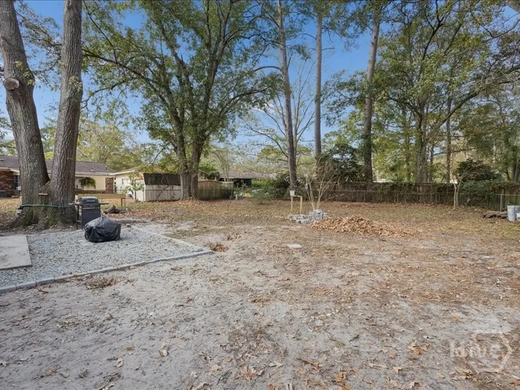 203 Holiday Circle Savannah GA 31419