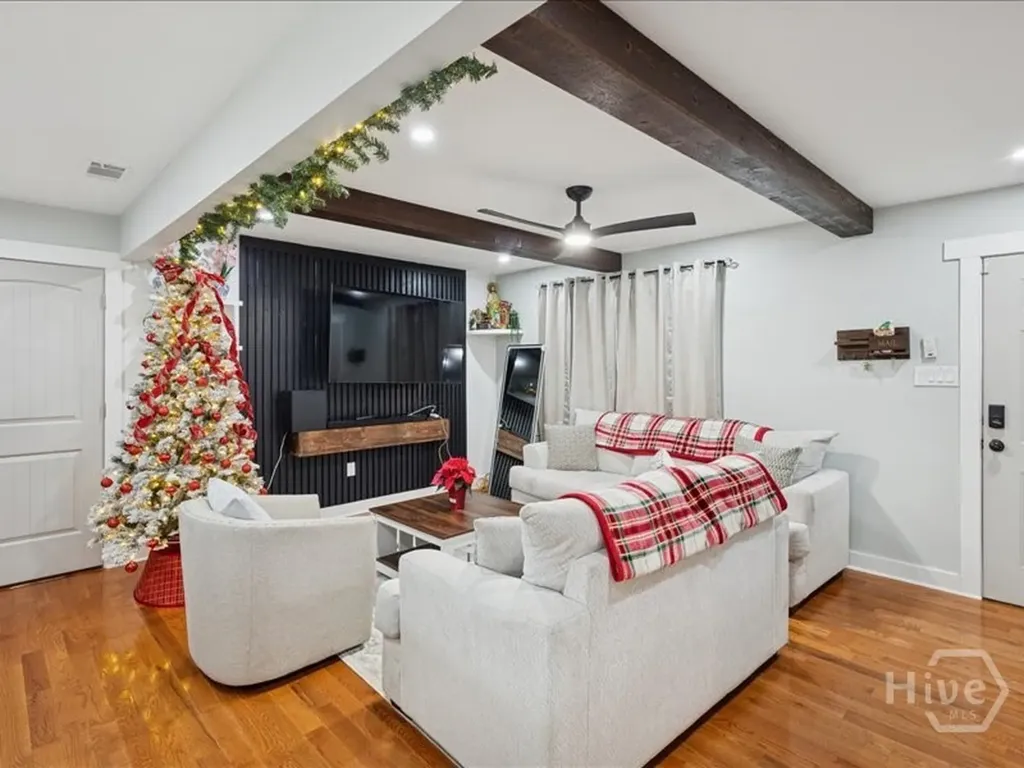 203 Holiday Circle Savannah GA 31419