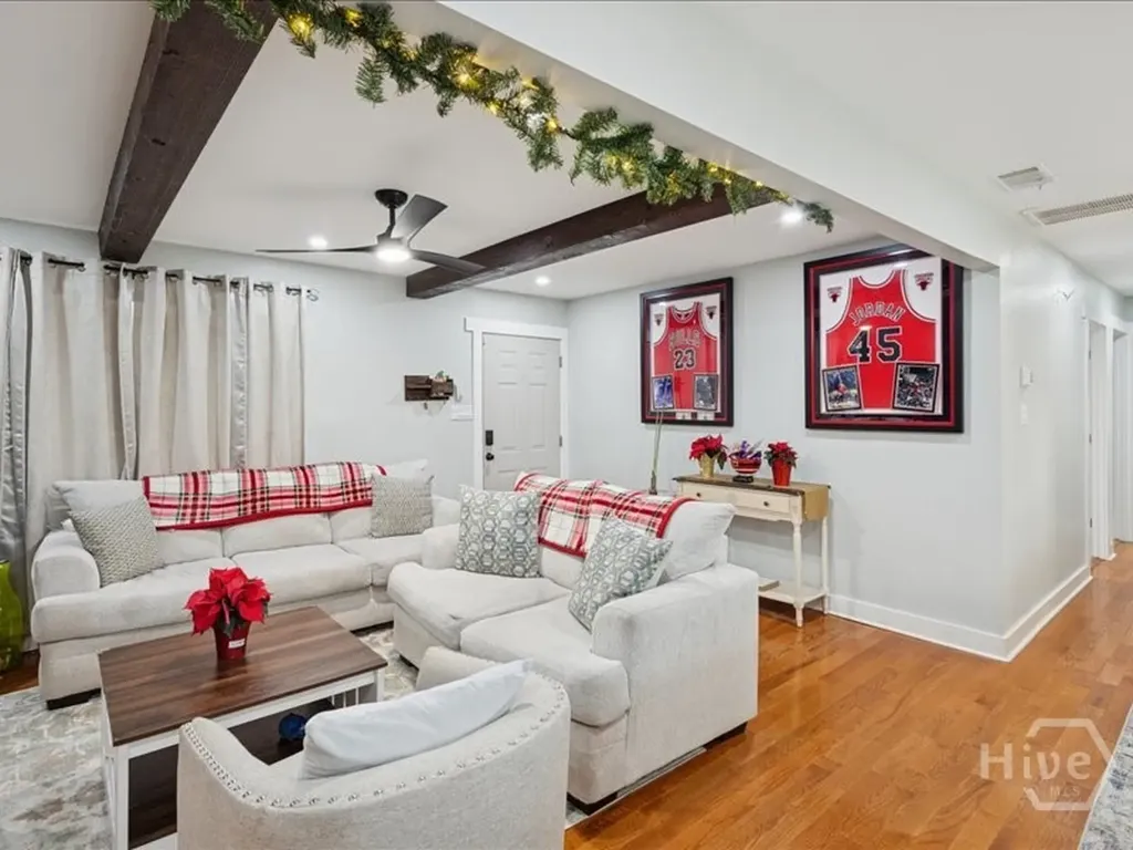 203 Holiday Circle Savannah GA 31419