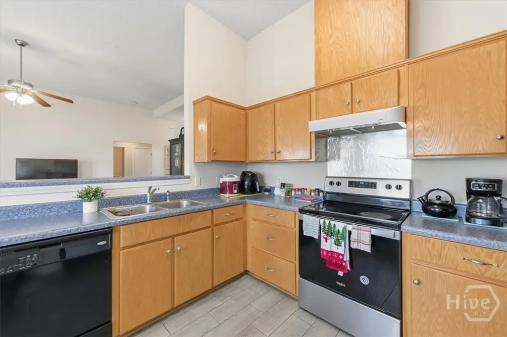 143 Carlisle Way Savannah GA 31419