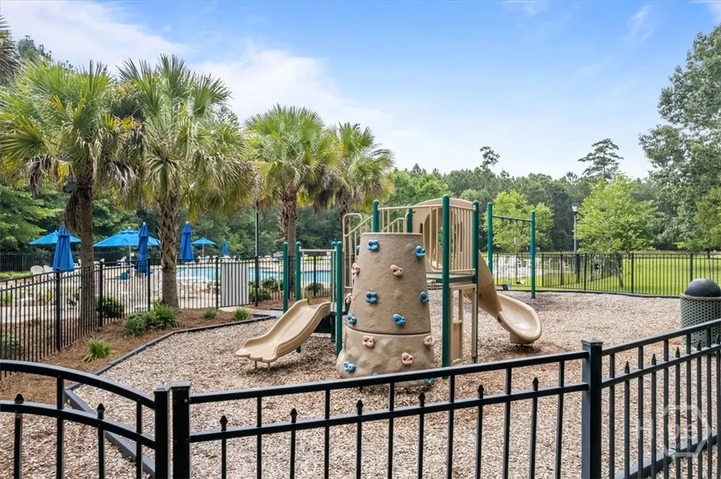 143 Carlisle Way Savannah GA 31419