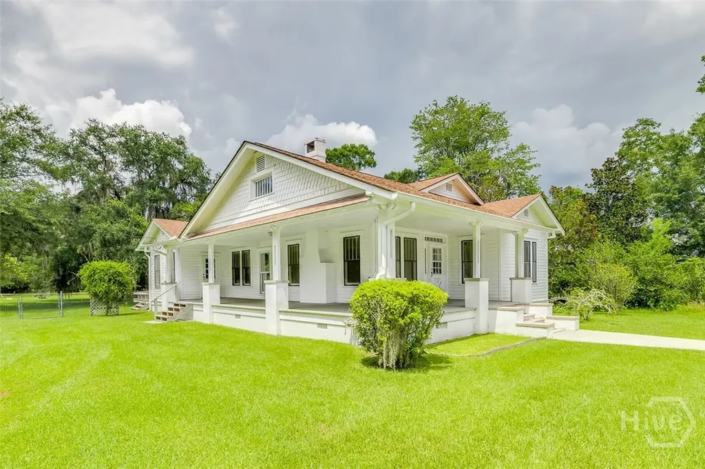 105 Church Street Bloomingdale GA 31302