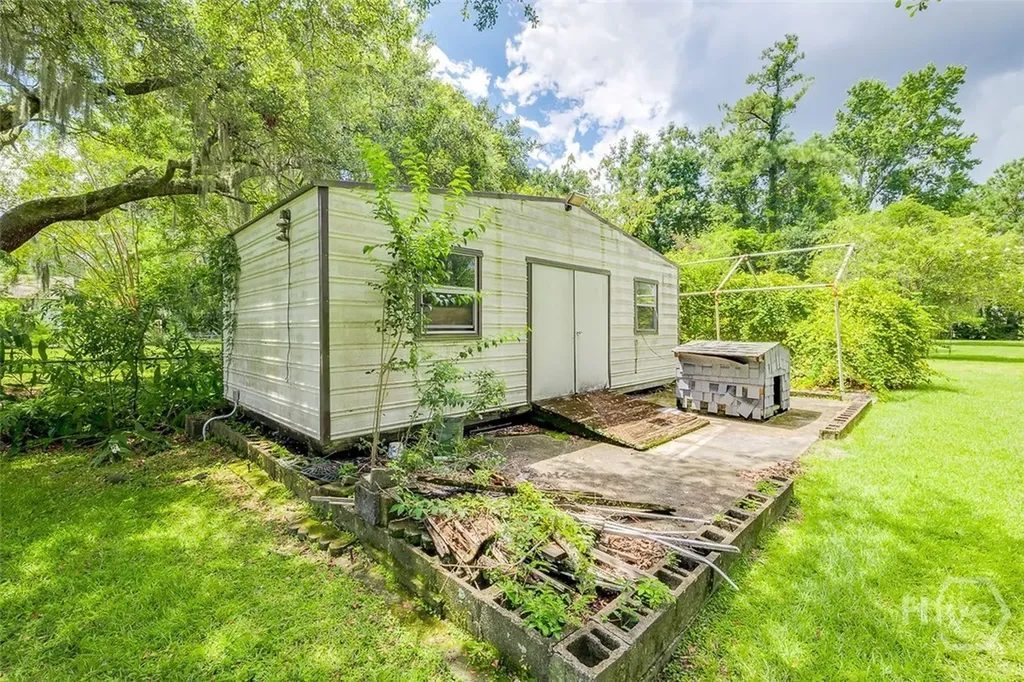 105 Church Street Bloomingdale GA 31302