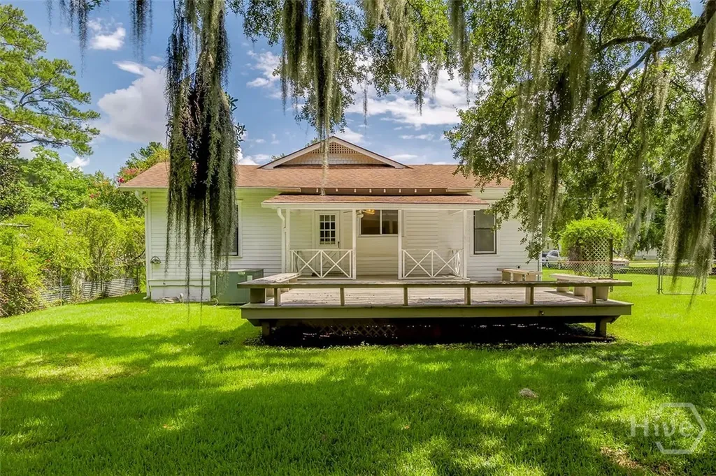 105 Church Street Bloomingdale GA 31302