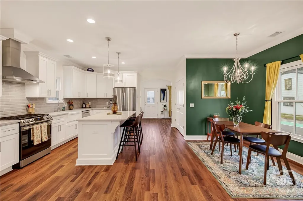 501 E 34th Street Savannah GA 31401