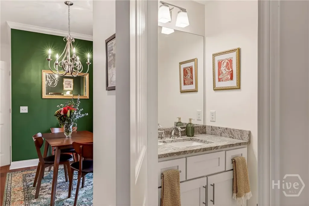 501 E 34th Street Savannah GA 31401