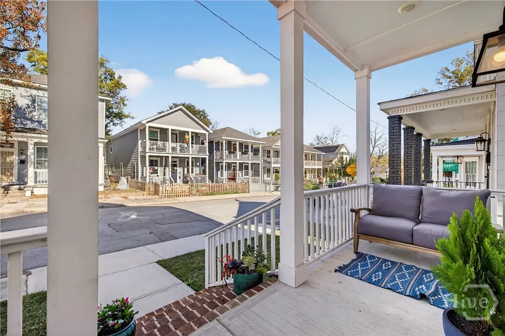 501 E 34th Street Savannah GA 31401