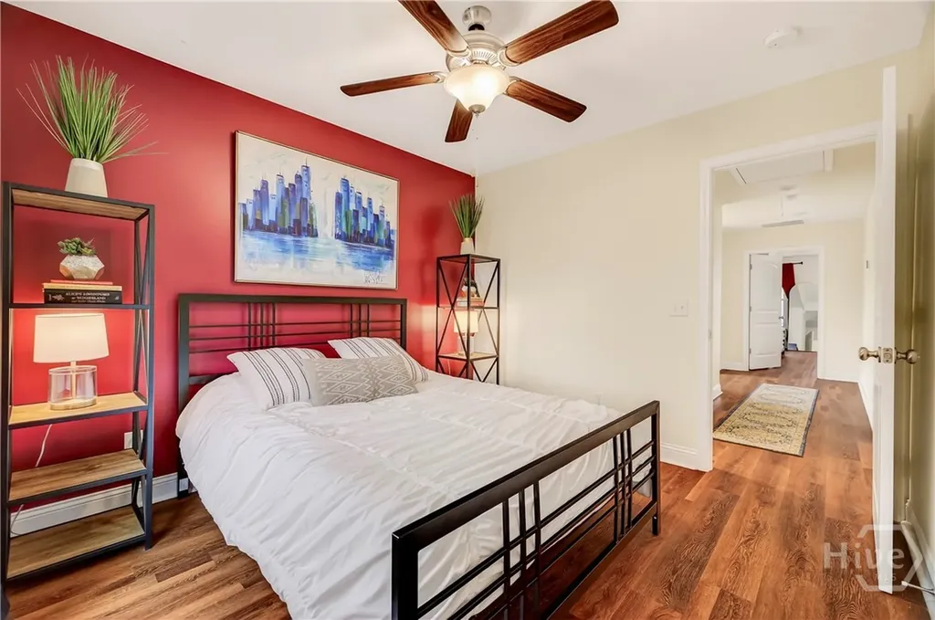 501 E 34th Street Savannah GA 31401
