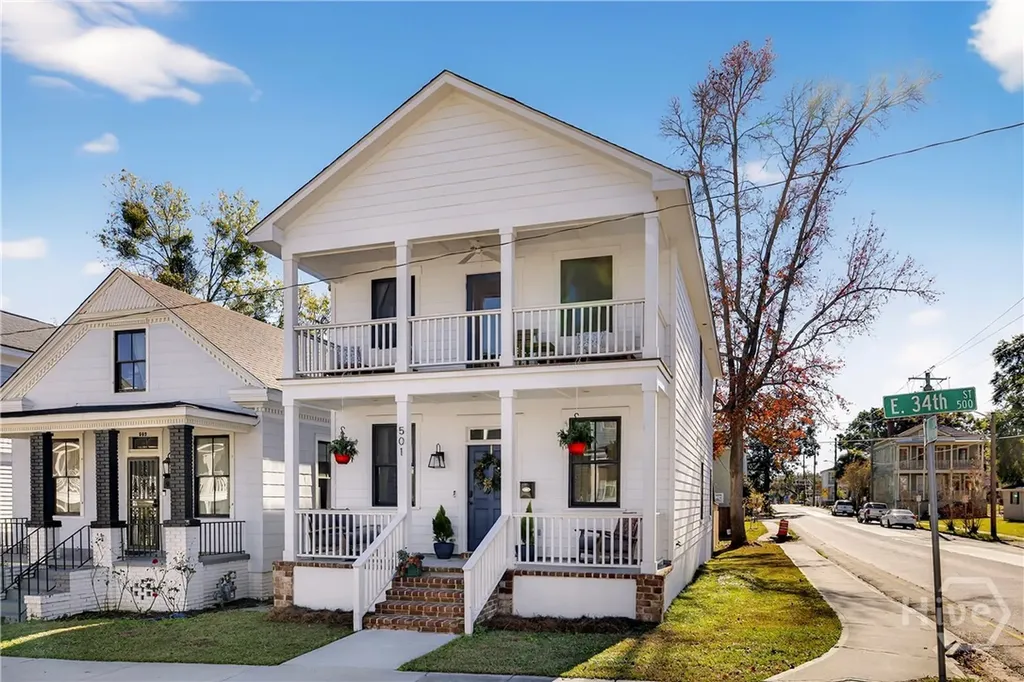 501 E 34th Street Savannah GA 31401