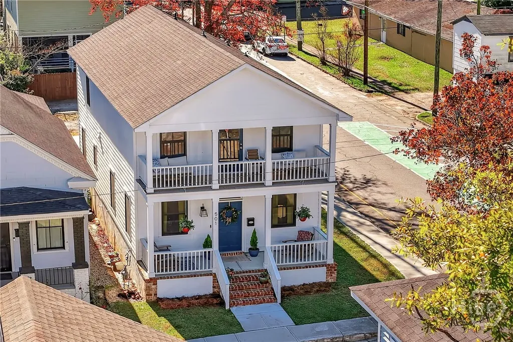 501 E 34th Street Savannah GA 31401