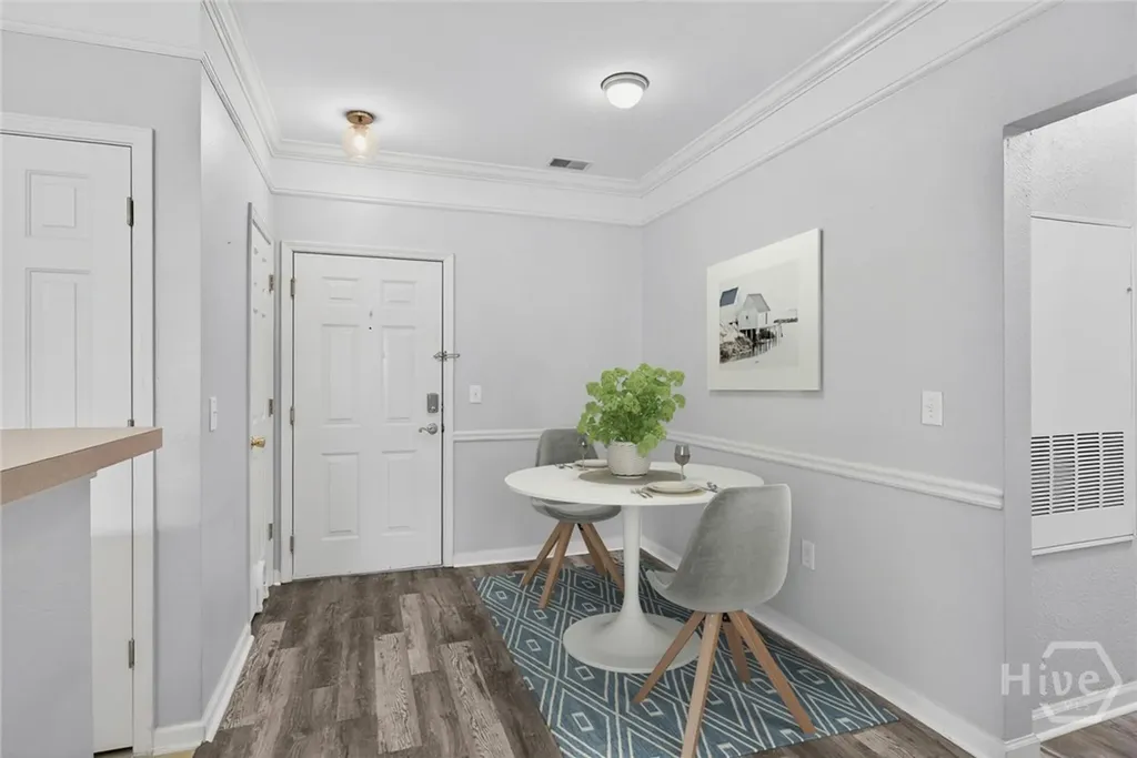 1924 Whitemarsh Way Savannah GA 31410