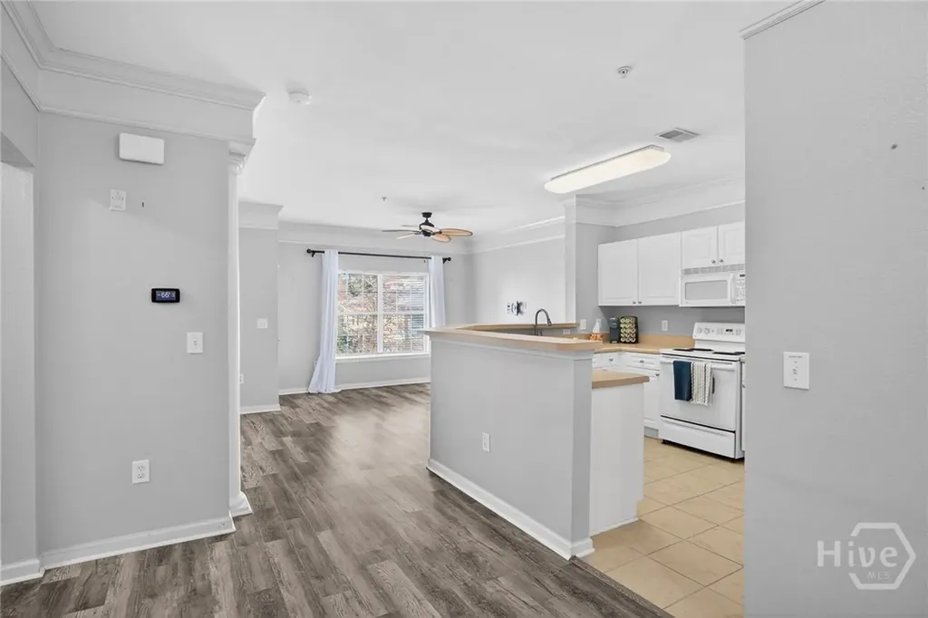 1924 Whitemarsh Way Savannah GA 31410