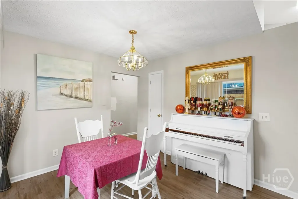 156 Ropemaker Lane Savannah GA 31410