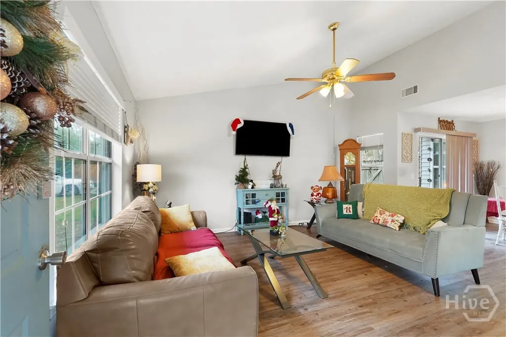 156 Ropemaker Lane Savannah GA 31410