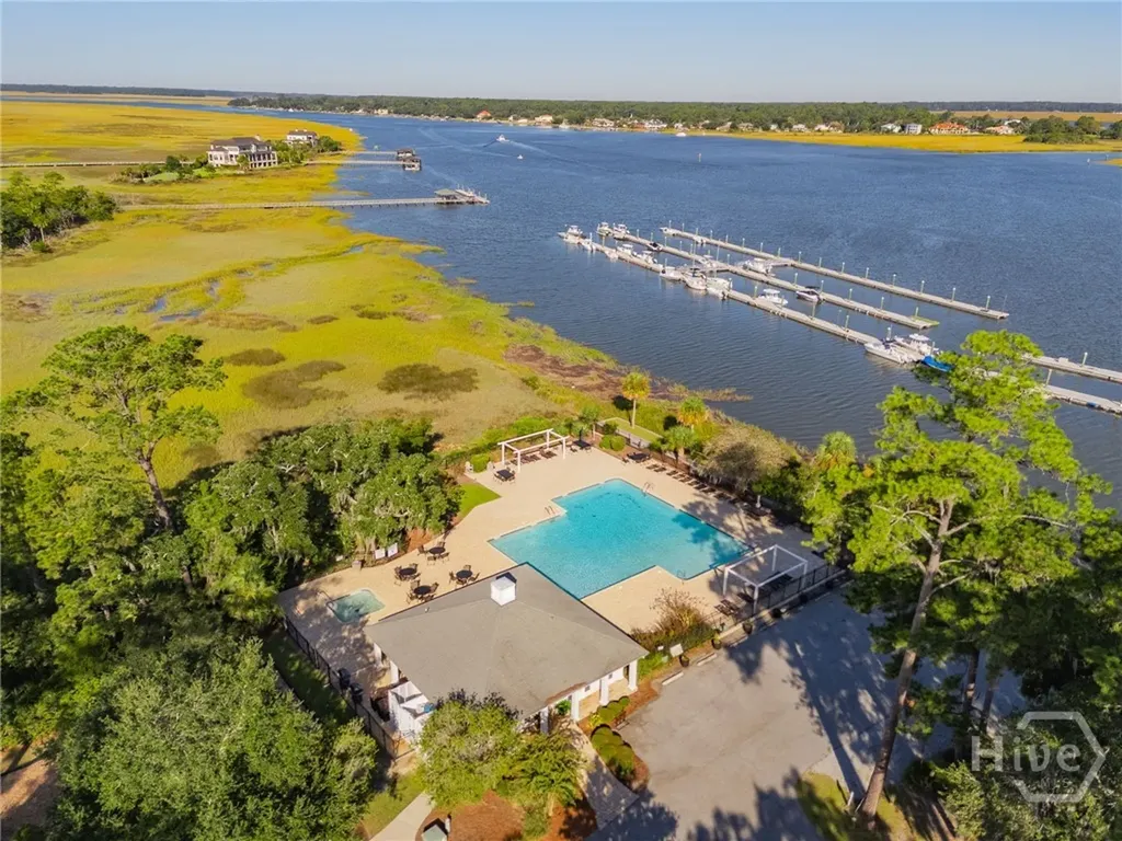 112 Seven Mile Savannah GA 31411