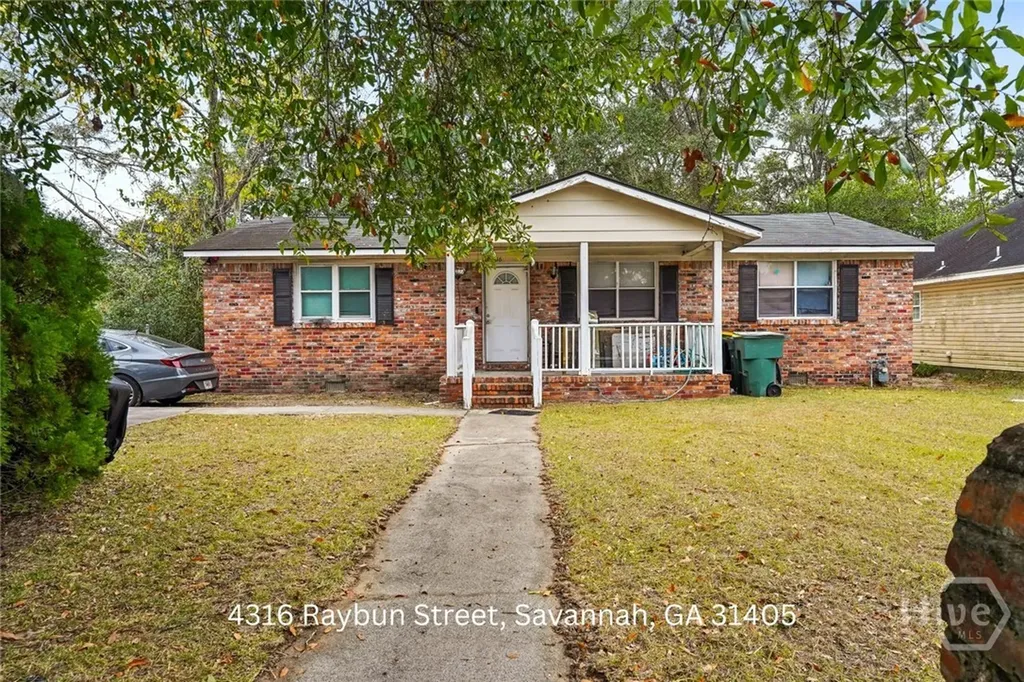928 Victory Drive Savannah GA 31405