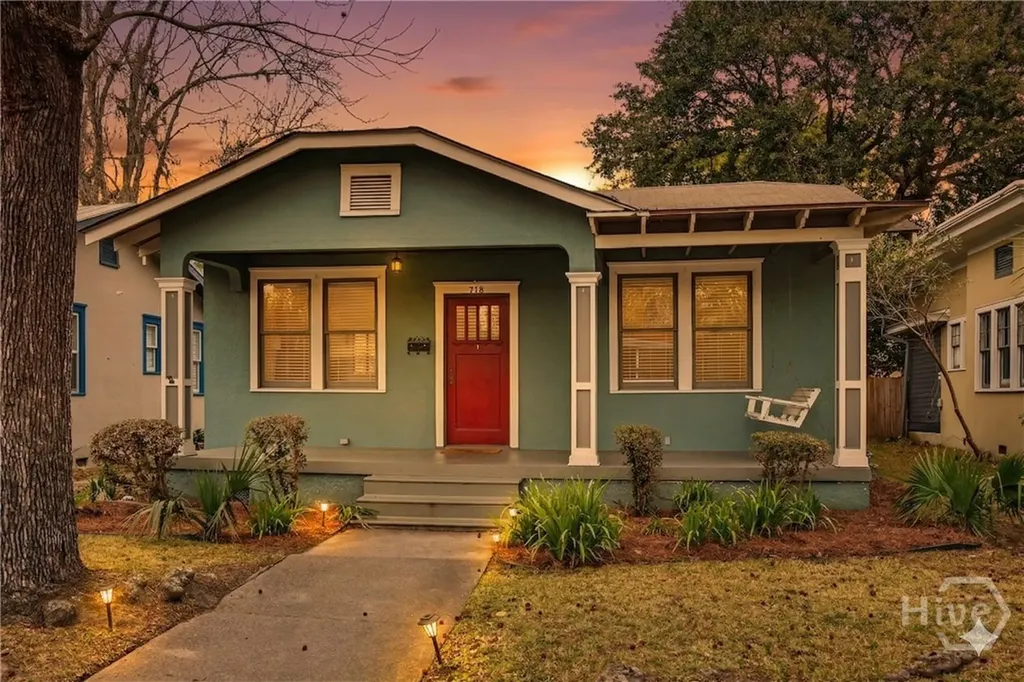 718 E 48th Street Savannah GA 31405