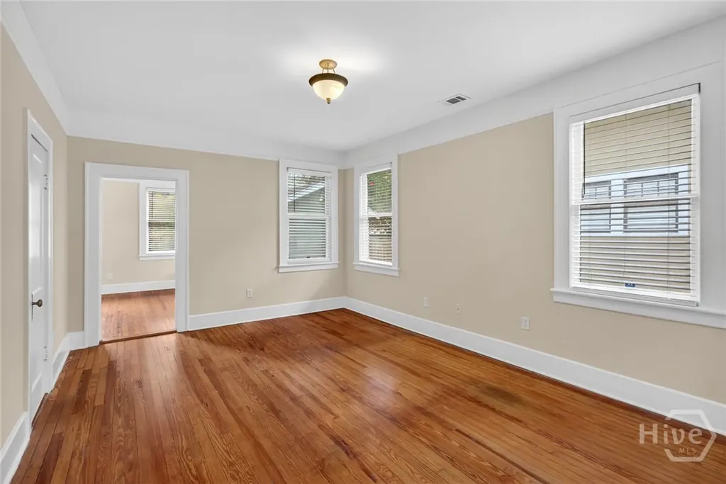 718 E 48th Street Savannah GA 31405