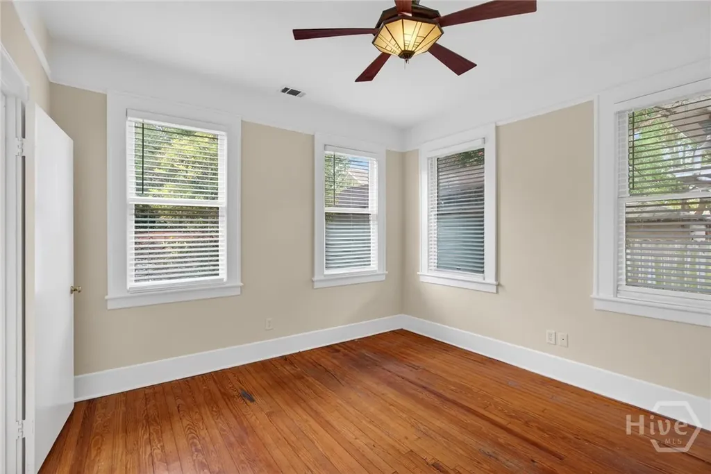 718 E 48th Street Savannah GA 31405