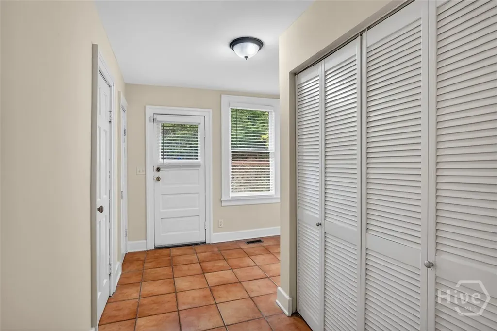718 E 48th Street Savannah GA 31405