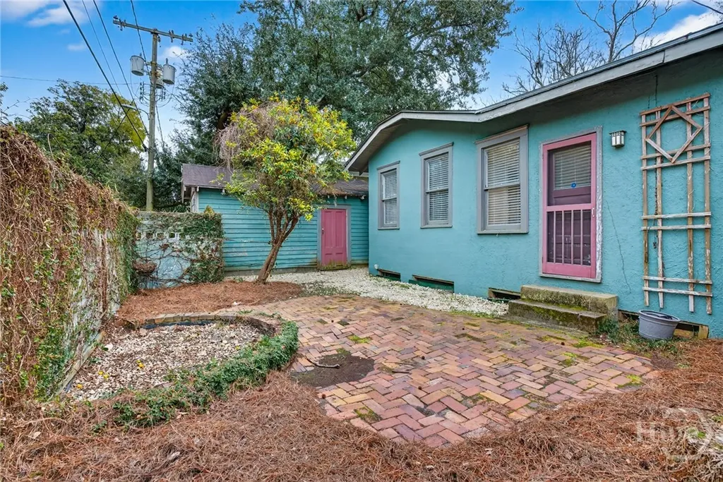 718 E 48th Street Savannah GA 31405
