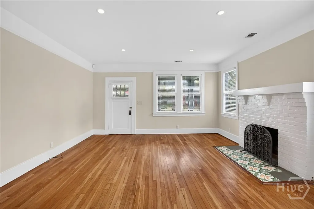 718 E 48th Street Savannah GA 31405