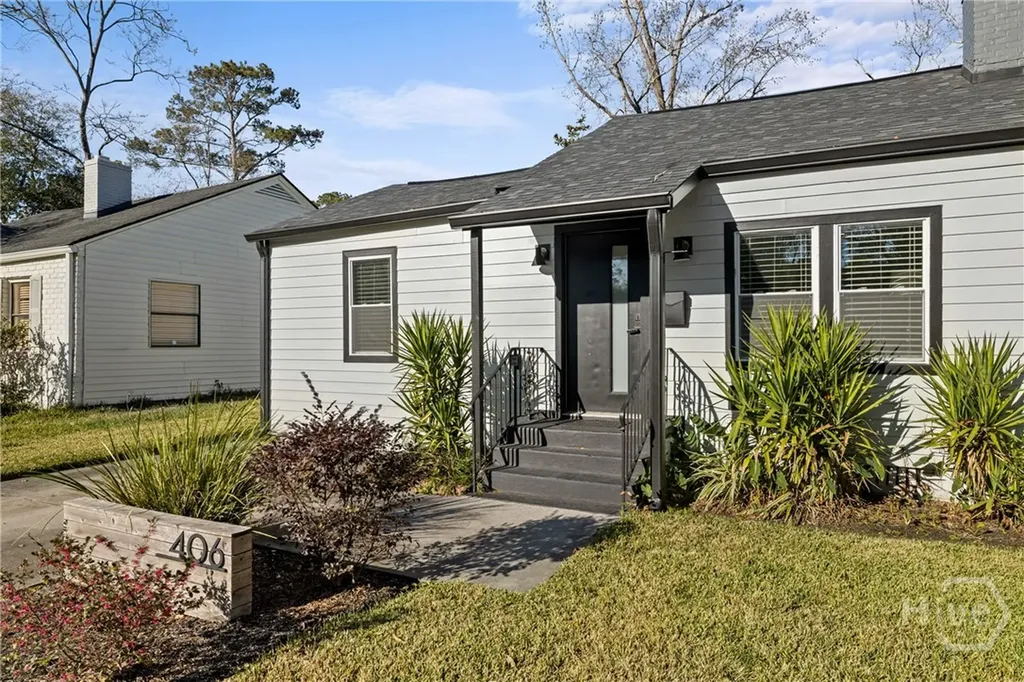406 E 57th Street Savannah GA 31405