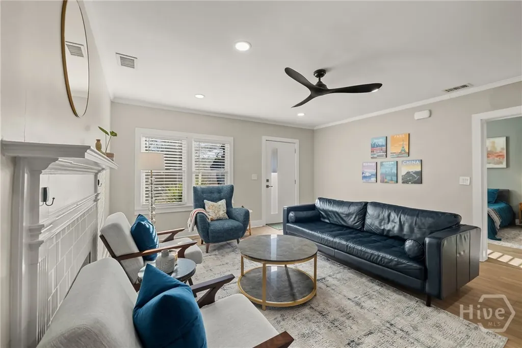 406 E 57th Street Savannah GA 31405