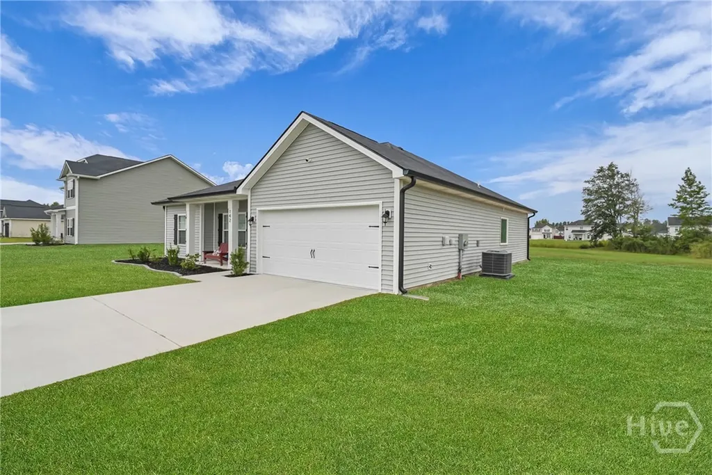 142 Sunflower Circle NE Ludowici GA 31316