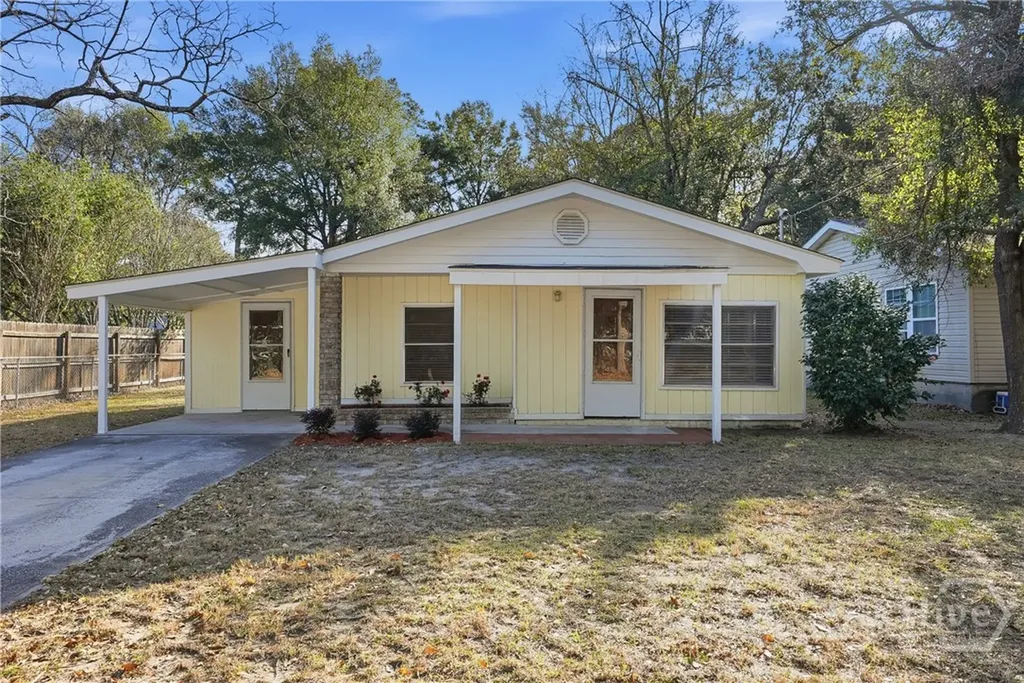 3308 Helen Street Savannah GA 31404