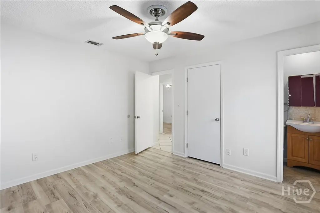 3308 Helen Street Savannah GA 31404