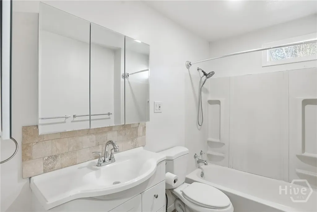 3308 Helen Street Savannah GA 31404