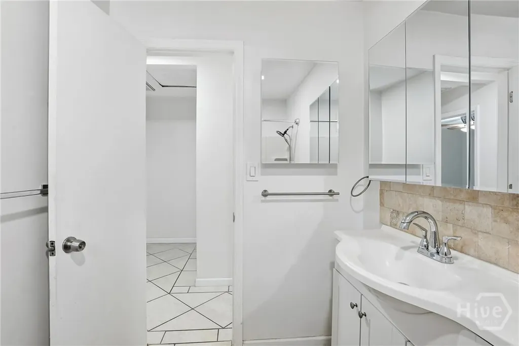 3308 Helen Street Savannah GA 31404