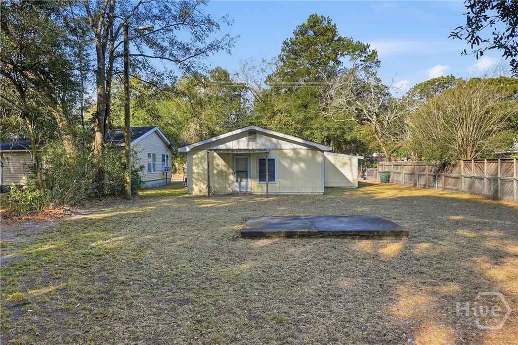 3308 Helen Street Savannah GA 31404