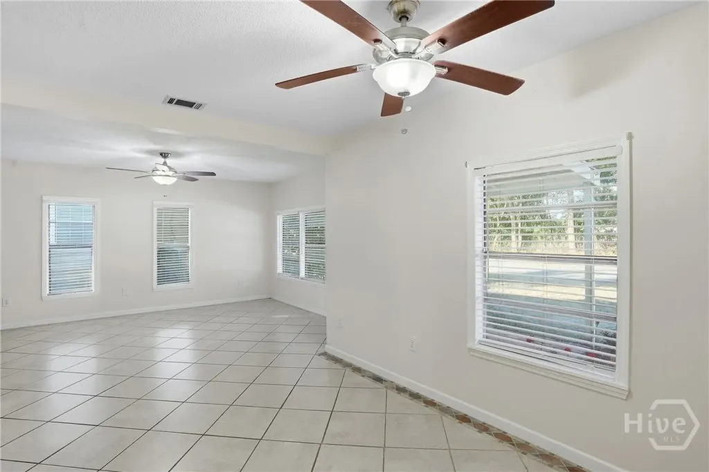 3308 Helen Street Savannah GA 31404