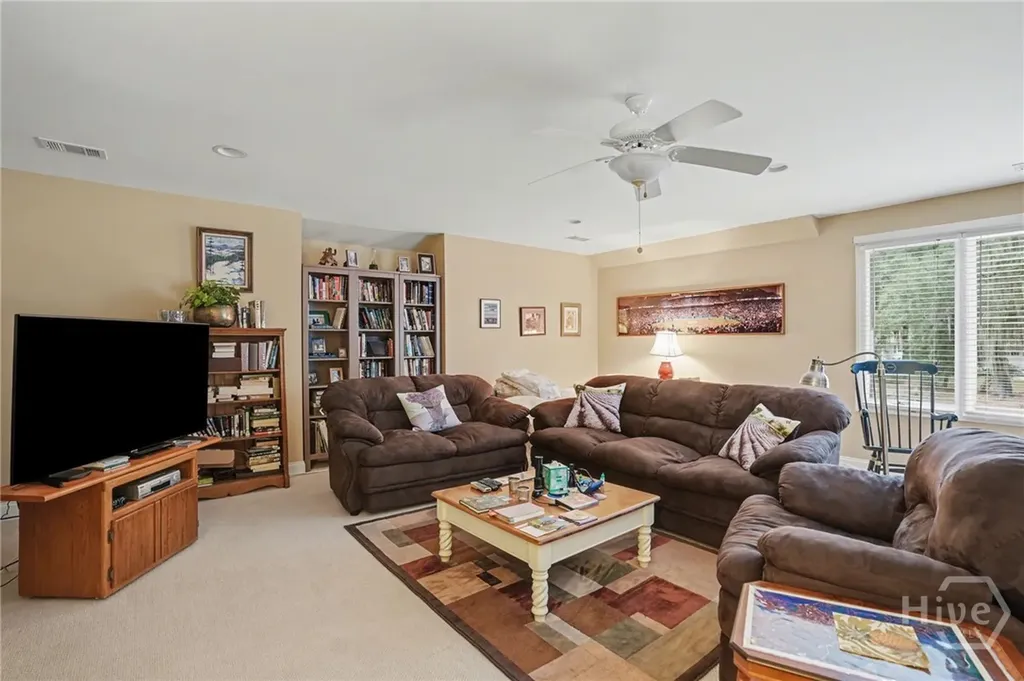 12 Seawatch Drive Savannah GA 31411