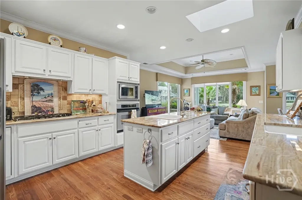 12 Seawatch Drive Savannah GA 31411
