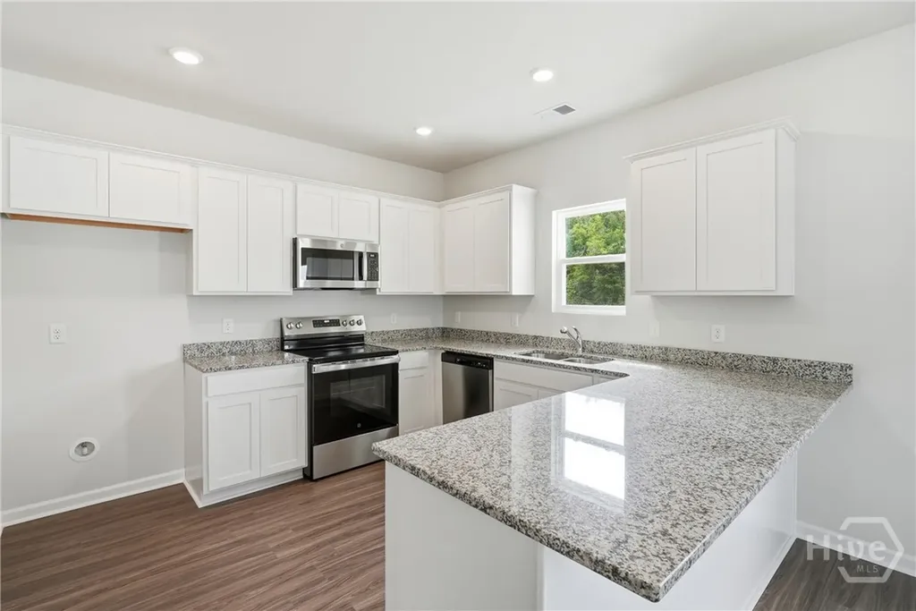 157 Teal Trail NE Ludowici GA 31316