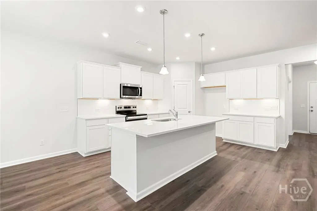 462 Monterey Loop Richmond Hill GA 31324
