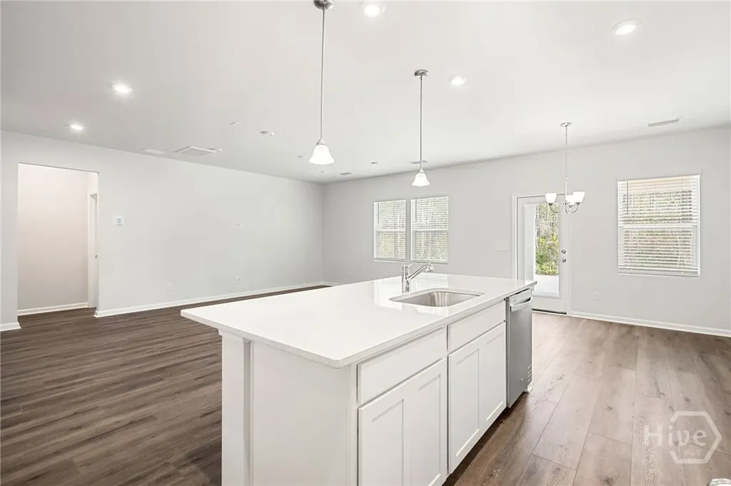462 Monterey Loop Richmond Hill GA 31324
