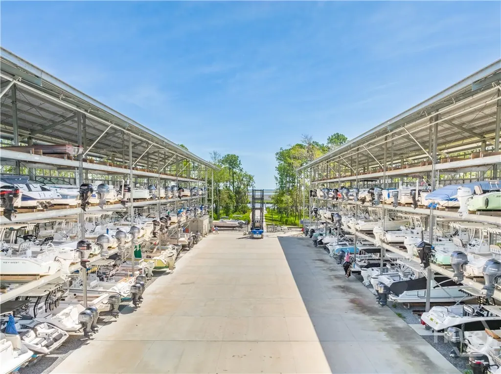462 Monterey Loop Richmond Hill GA 31324