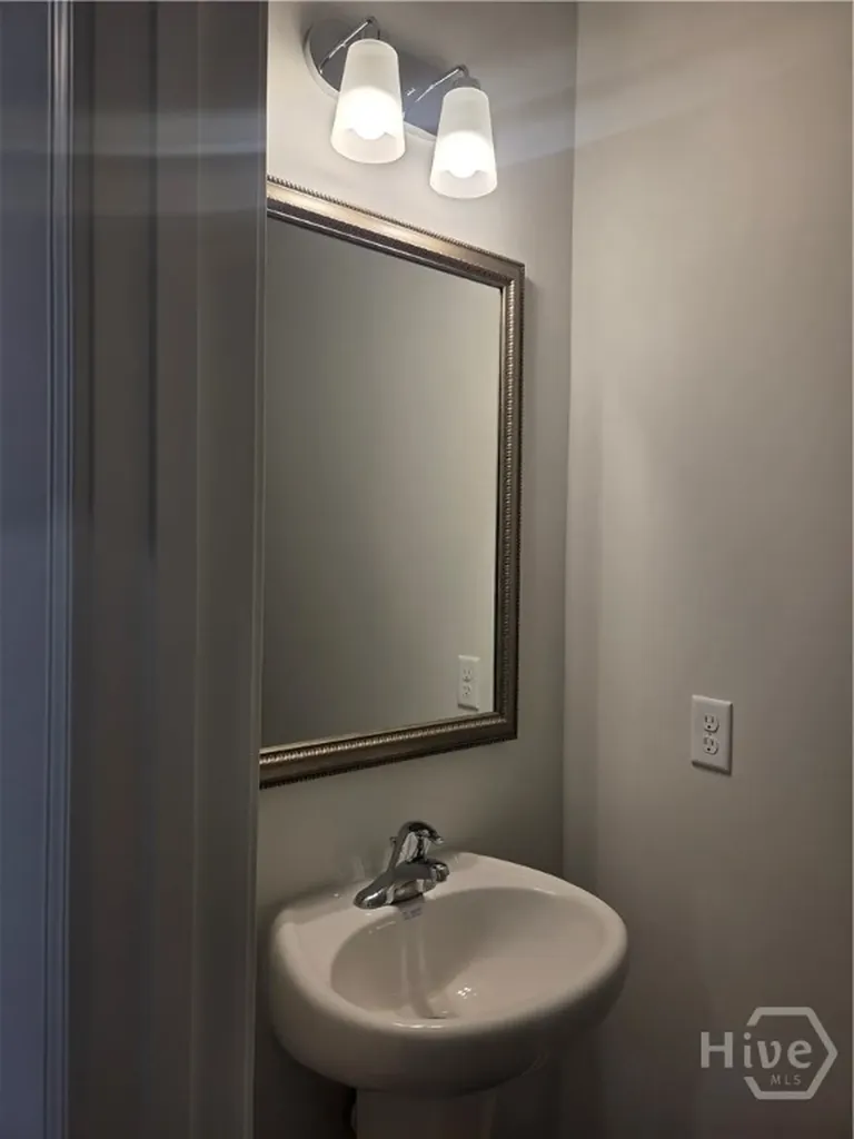 200 Brookline Drive Savannah GA 31407