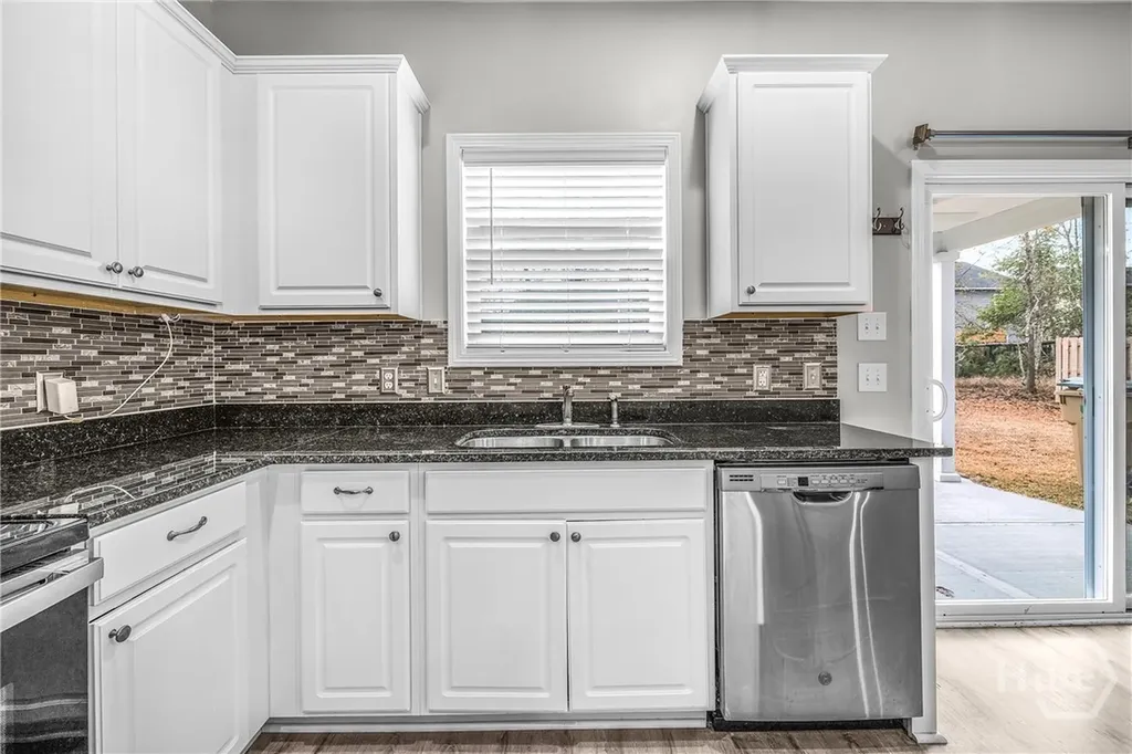 217 Excel Drive Richmond Hill GA 31324