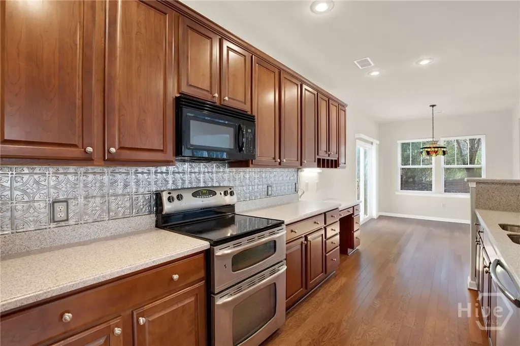 143 Regency Circle Pooler GA 31322