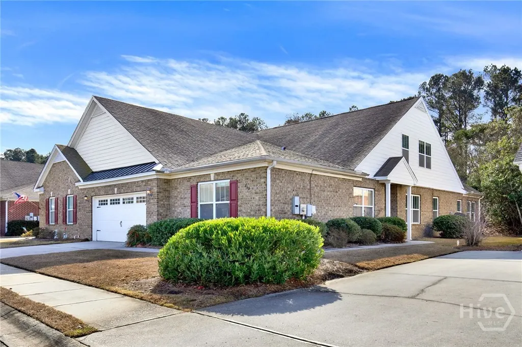 143 Regency Circle Pooler GA 31322