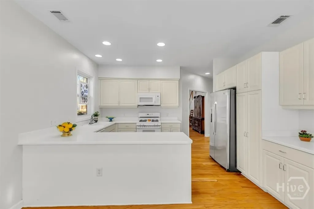 6 Roundtree Circle Savannah GA 31405