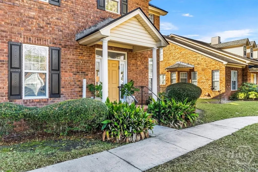 6 Roundtree Circle Savannah GA 31405