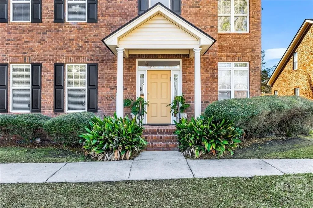 6 Roundtree Circle Savannah GA 31405